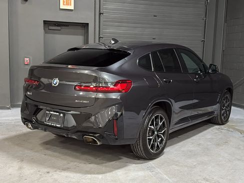 Used 2024 BMW X4 xDrive30i w/ Premium Package AWD/4WD image 4