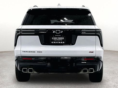 Used 2024 Chevrolet Traverse RS AWD/4WD image 5