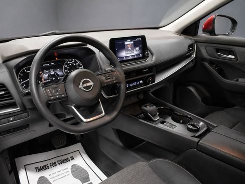 Certified 2023 Nissan Rogue SV AWD/4WD image 4