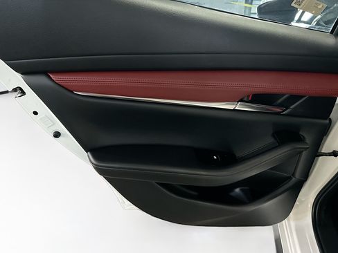 Used 2023 MAZDA MAZDA3 s FWD image 27