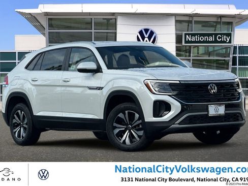 New 2026 Volkswagen Atlas Cross Sport SE AWD/4WD image 1