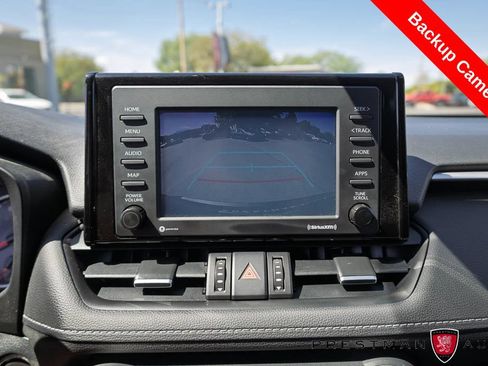 Used 2022 Toyota RAV4 XLE Premium AWD/4WD image 11
