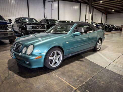 Used 1999 Mercedes-Benz CLK 320 Cabriolet image 12