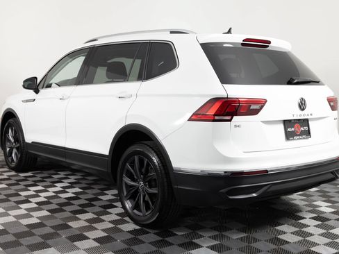 Used 2024 Volkswagen Tiguan SE AWD/4WD image 5