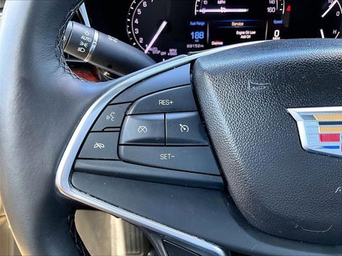 Used 2018 Cadillac XT5 Premium Luxury w/ Advanced Security Package FWD image 20