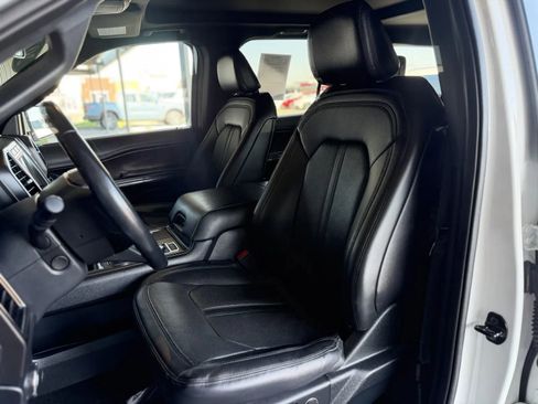 Used 2021 Ford Expedition Limited AWD/4WD image 15