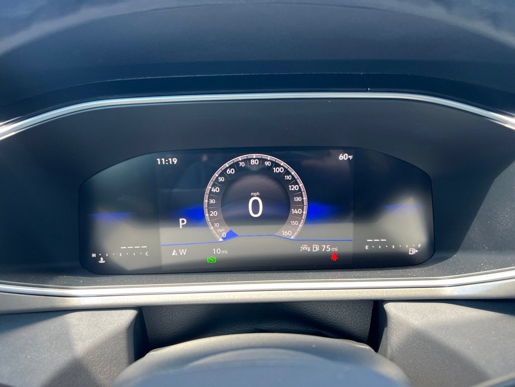 New 2026 Volkswagen Taos SE FWD image 17