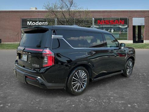 Certified 2025 Nissan Armada Platinum Reserve AWD/4WD image 5
