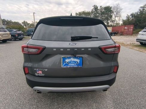 New 2026 Ford Escape Active image 6