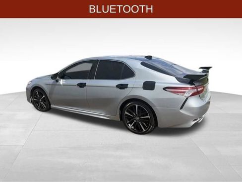 Used 2020 Toyota Camry XSE FWD image 4