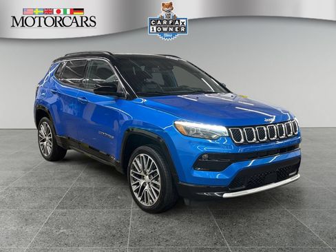 Used 2023 Jeep Compass Limited w/ Elite Group AWD/4WD image 1