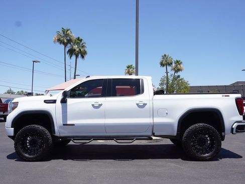 Used 2020 GMC Sierra 1500 Elevation w/ Elevation Convenience Package AWD/4WD image 2