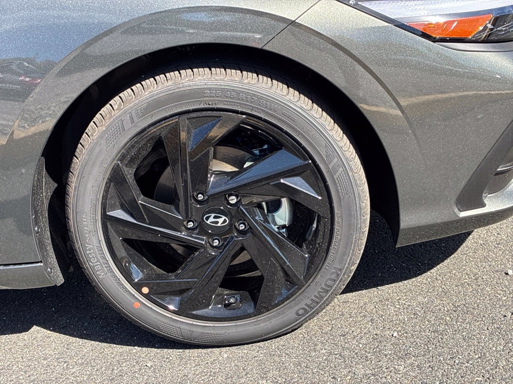 New 2026 Hyundai Elantra SEL Sport FWD image 48