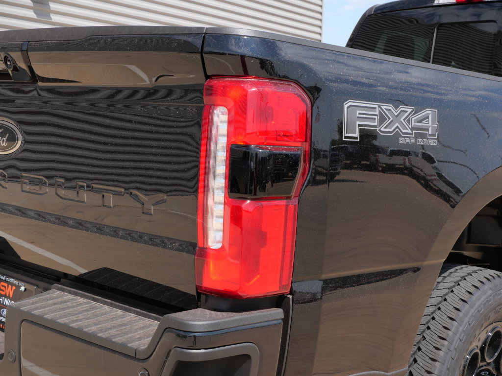 New 2026 Ford F350 Lariat w/ Black Appearance Package AWD/4WD image 11