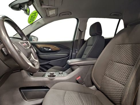 Used 2021 GMC Terrain SLE w/ Driver Convenience Package image 9