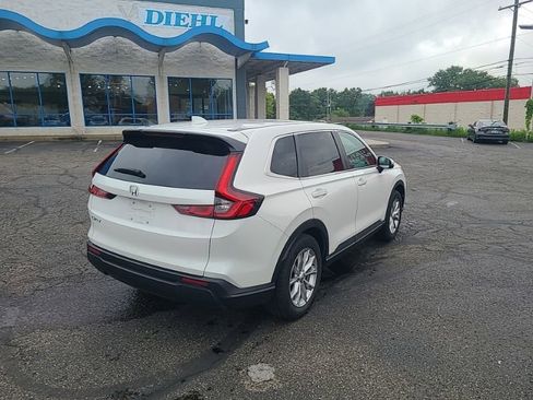 Used 2023 Honda CR-V EX image 5
