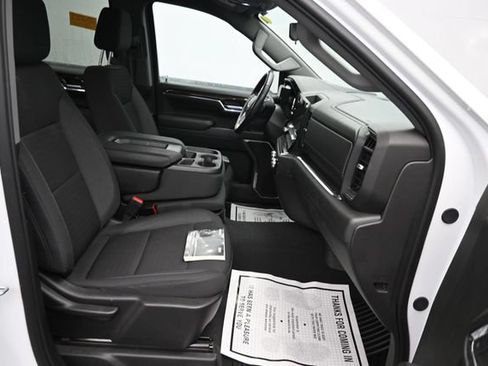 Used 2024 GMC Sierra 1500 Elevation AWD/4WD image 7