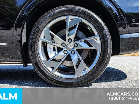 Used 2024 Genesis Electrified GV70 Advanced w/ Prestige Package image 17