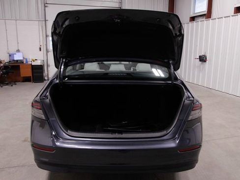 Certified 2023 Honda Accord EX image 21