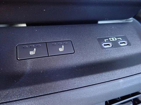 New 2026 Subaru Solterra Limited image 11