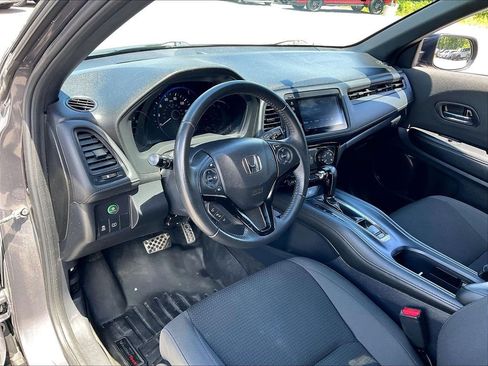 Used 2021 Honda HR-V Sport image 8