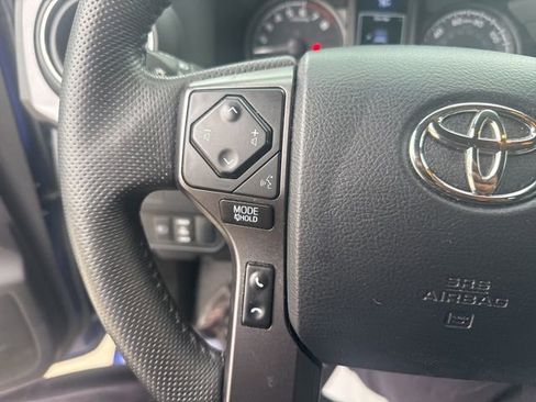 Used 2023 Toyota Tacoma TRD Sport w/ Technology Package RWD image 12
