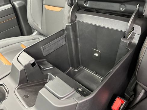 New 2026 GMC Sierra 2500 AT4 w/ AT4 Preferred Package AWD/4WD image 19