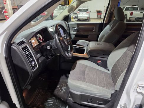 Used 2018 RAM 1500 Big Horn AWD/4WD image 29