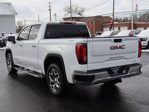 Used 2023 GMC Sierra 1500 SLT w/ SLT Premium Package image 17