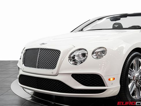 Used 2016 Bentley Continental GT image 14