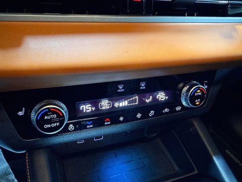 Used 2023 Mitsubishi Outlander SEL 40th Anniversary image 35