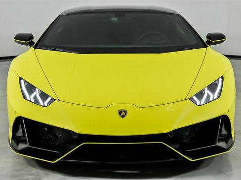 Used 2022 Lamborghini Huracan EVO AWD/4WD image 4