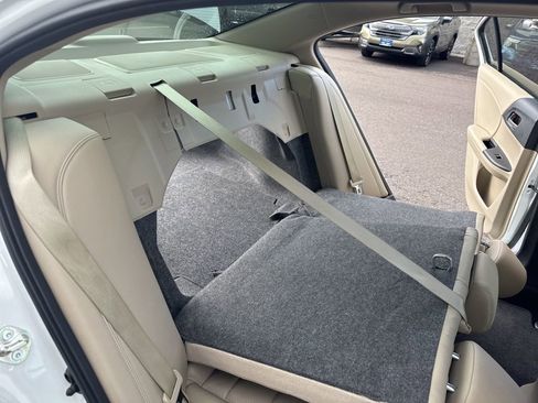 Used 2017 Honda Accord EX-L image 18