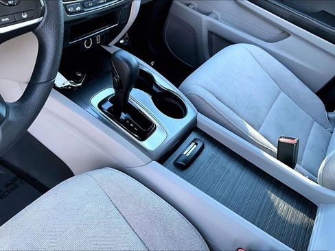 Used 2019 Honda Pilot LX image 10