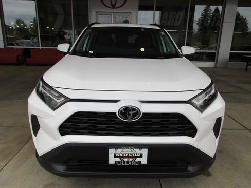 Certified 2023 Toyota RAV4 XLE w/ Convenience Package AWD/4WD image 5