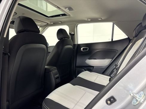 New 2026 Hyundai Venue SEL image 17