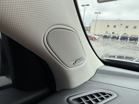 Used 2023 Honda Pilot Elite image 27