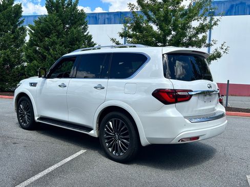Used 2022 INFINITI QX80 Sensory w/ Cargo Package RWD image 8