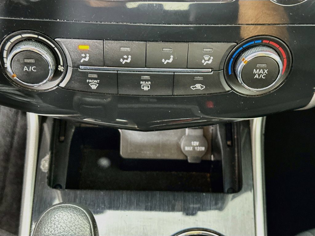 Used 2014 Nissan Altima 2.5 S FWD image 16