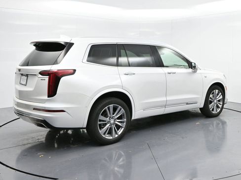 Certified 2023 Cadillac XT6 Premium Luxury w/ Technology Package image 7