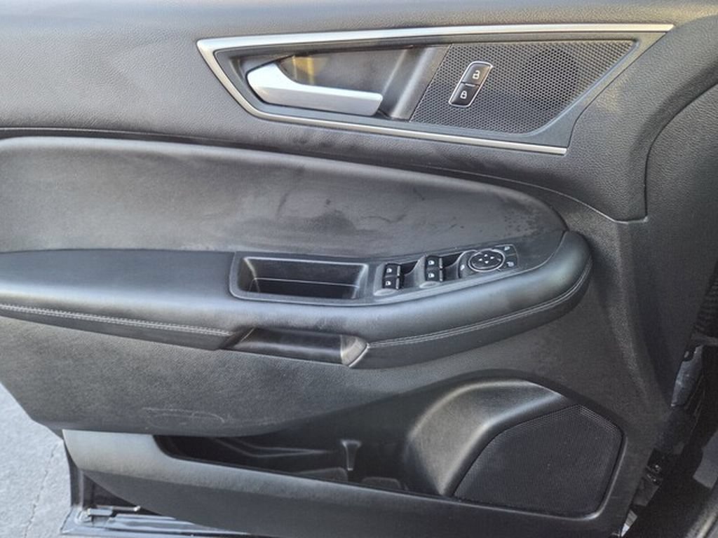 Used 2024 Ford Edge SEL AWD/4WD image 29