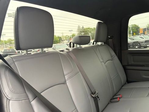 New 2026 RAM 3500 Tradesman AWD/4WD image 32