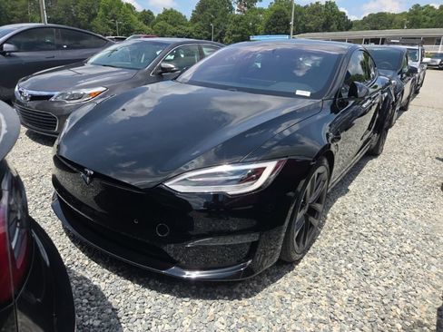 Used 2022 Tesla Model S Plaid AWD/4WD image 1