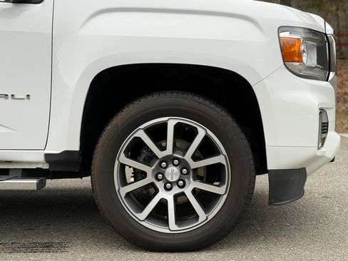 Used 2021 GMC Canyon Denali image 10