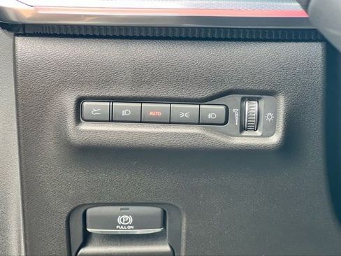 Used 2024 Jeep Wagoneer Launch Edition image 31