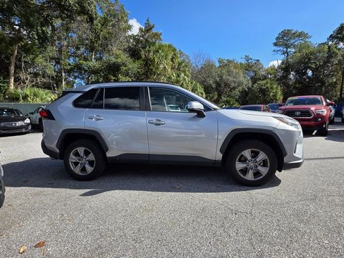 Used 2022 Toyota RAV4 XLE image 2