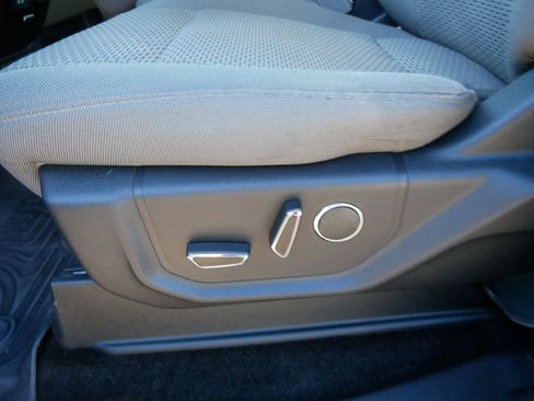 Used 2018 Ford F150 XLT w/ Equipment Group 302A Luxury image 14