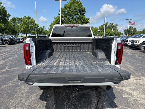 Used 2024 GMC Sierra 2500 Denali w/ Denali Reserve Package AWD/4WD image 9