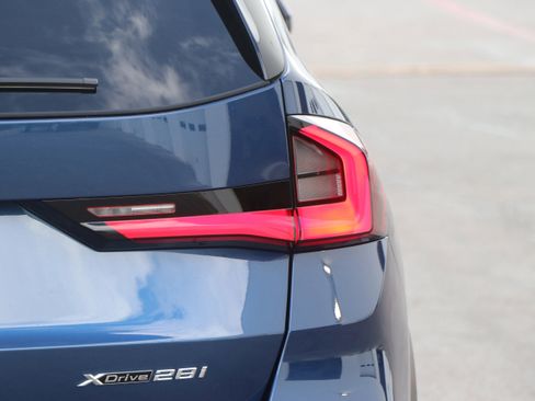 Certified 2025 BMW X1 xDrive28i w/ Convenience Package image 11