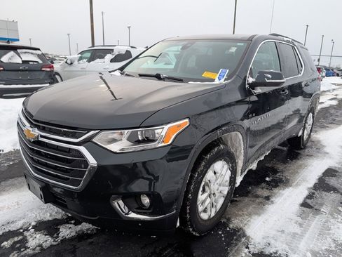 Used 2021 Chevrolet Traverse LT w/ LPO, Cargo Package image 4